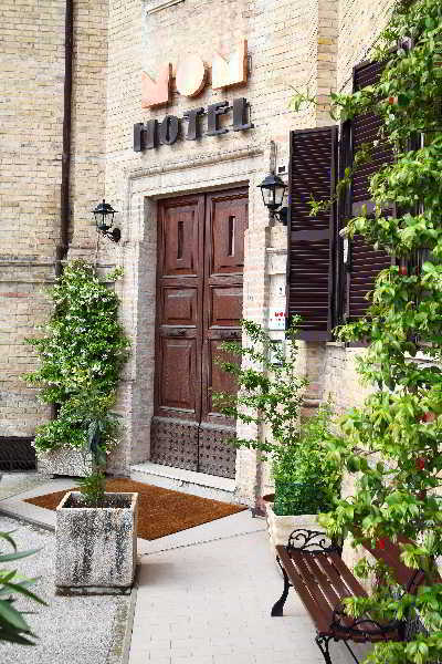 Hotel Mom Assisi Santa Maria Degli Angeli  Extérieur photo